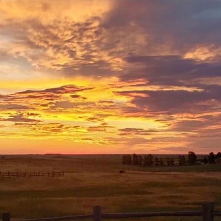 Yellowstone Cattle Baron Ensuite, Private Entrance & Parking - Prairie Rose B&B Cheyenne Exteriör bild