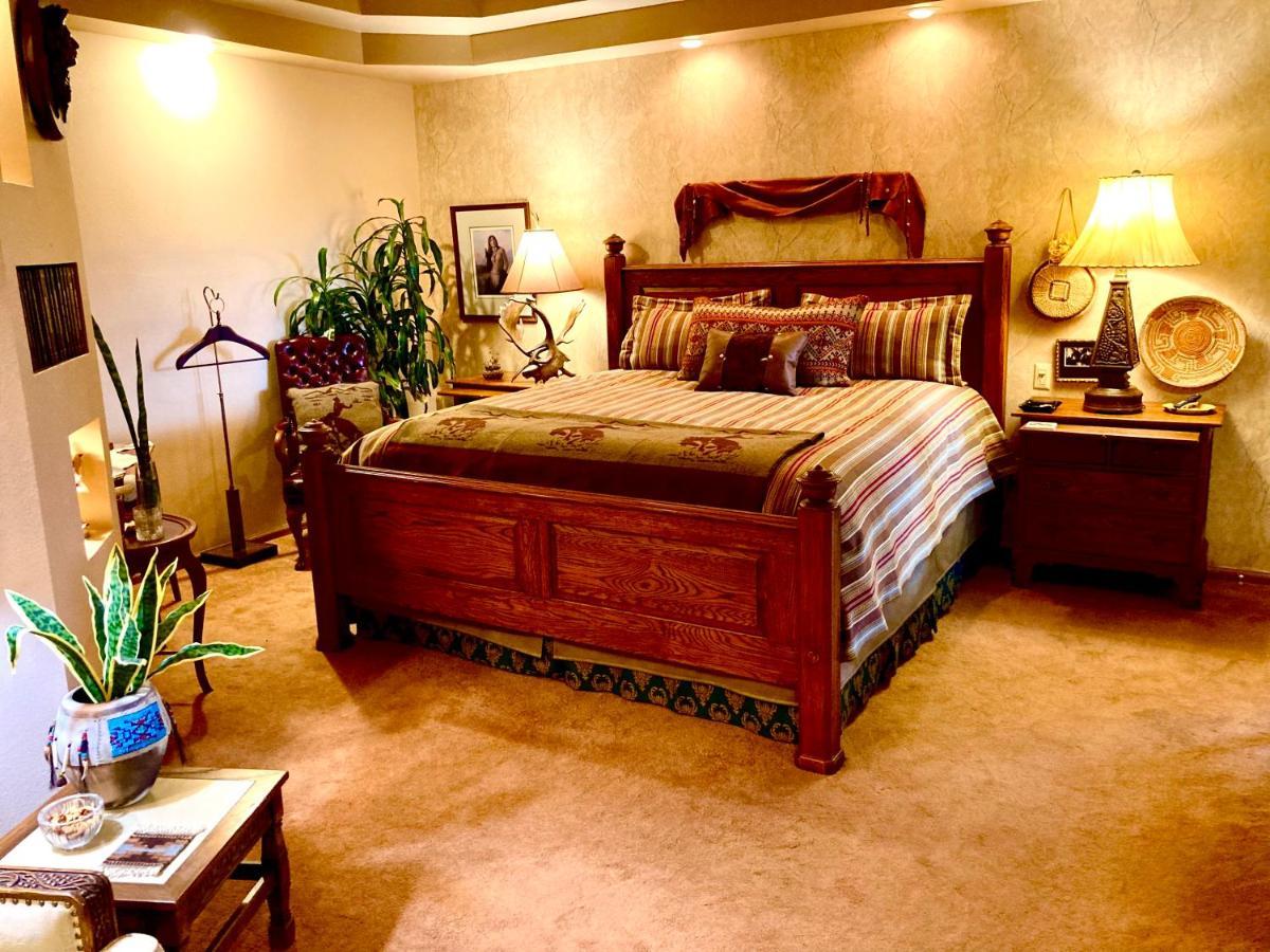 Yellowstone Cattle Baron Ensuite, Private Entrance & Parking - Prairie Rose B&B Cheyenne Exteriör bild
